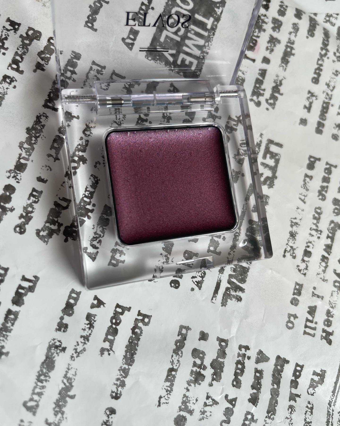 ミネラルアイバーム シュガーグレープ /エトヴォス/ジェル・クリームアイシャドウを使ったクチコミ（1枚目）