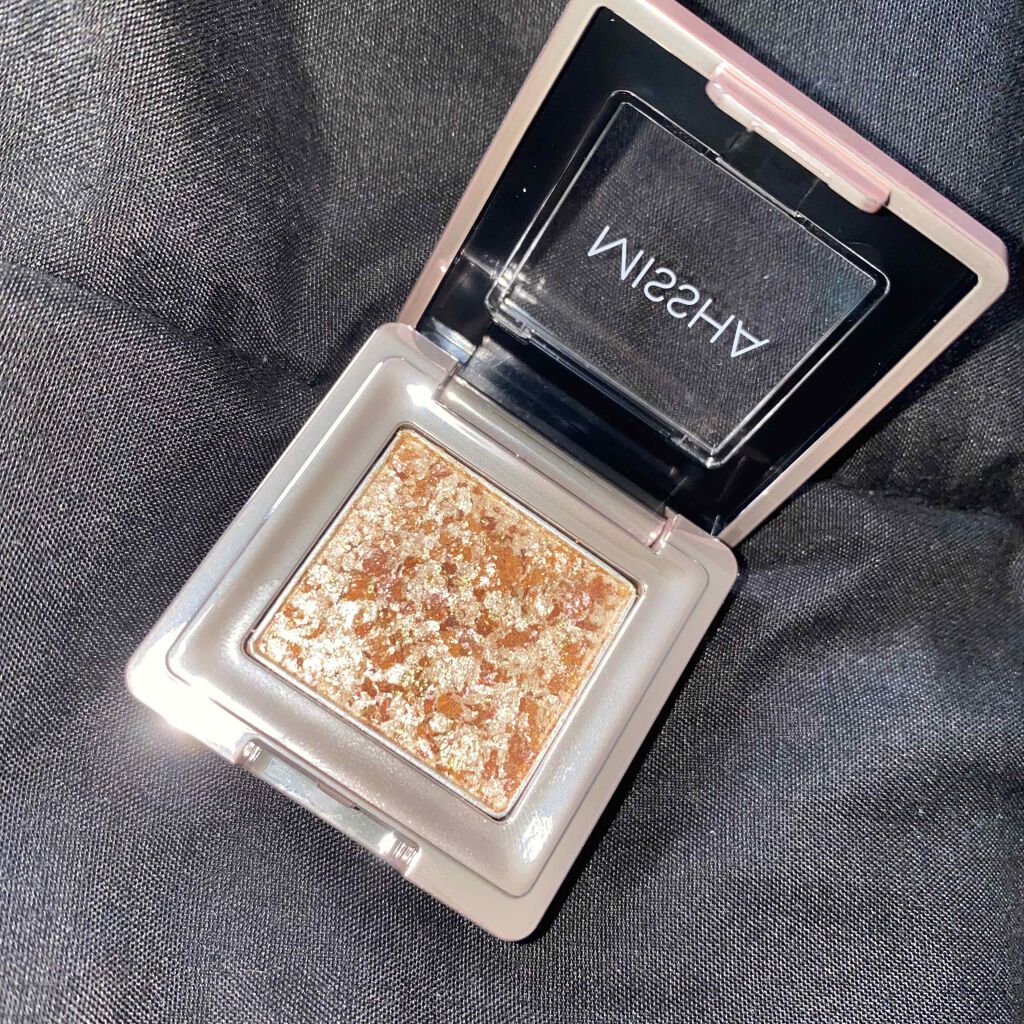 グリッタープリズム シャドウ/MISSHA/グリッターを使ったクチコミ（2枚目）