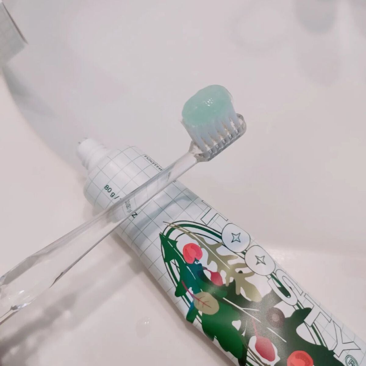 トゥースペースト/TOOSTY/歯磨き粉を使ったクチコミ(2枚目)