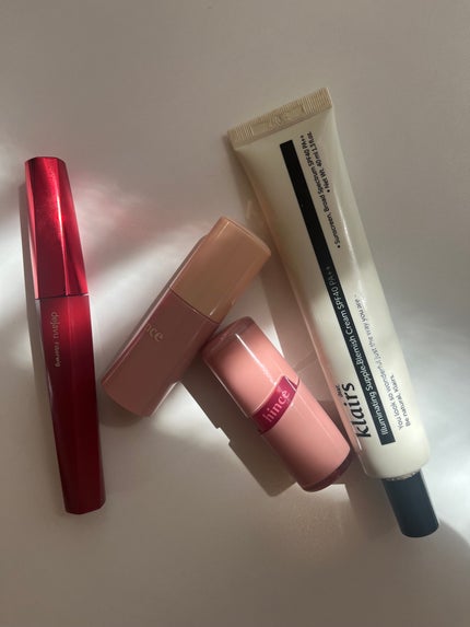 デューイーリキッドチーク/hince/リキッドチークを使ったクチコミ(1枚目)