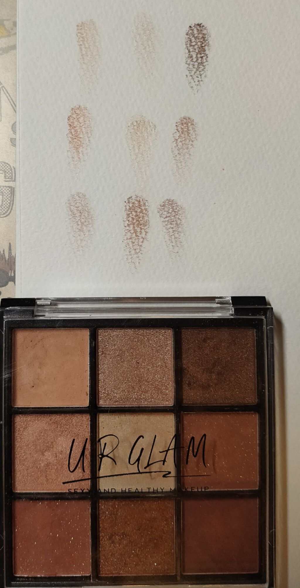 エルファー プロフェッショナル アイシャドウ/DAISO/アイシャドウパレットを使ったクチコミ（2枚目）