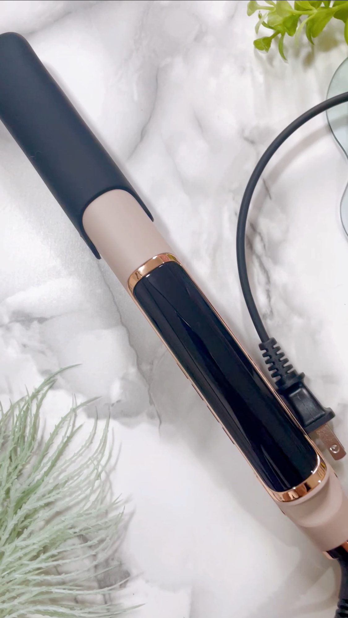 ストレートアイロン/ルピリーナ/その他スタイリングを使ったクチコミ（2枚目）