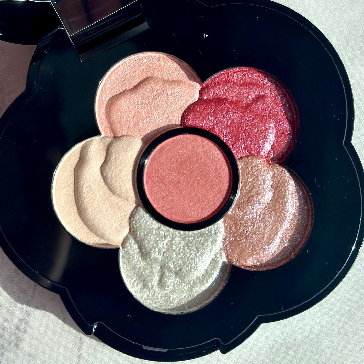 チアリー カラーズ フォー アイズ/MARY QUANT/アイシャドウパレットを使ったクチコミ(4枚目)