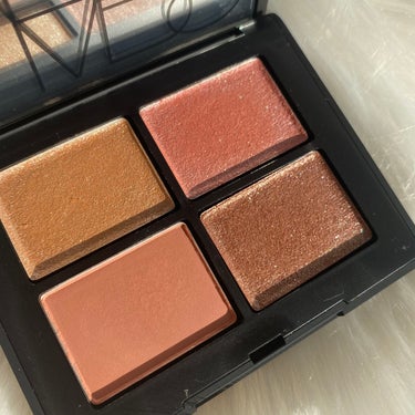 クワッドアイシャドー 01801 (復刻)/NARS/パウダーアイシャドウを使ったクチコミ（2枚目）