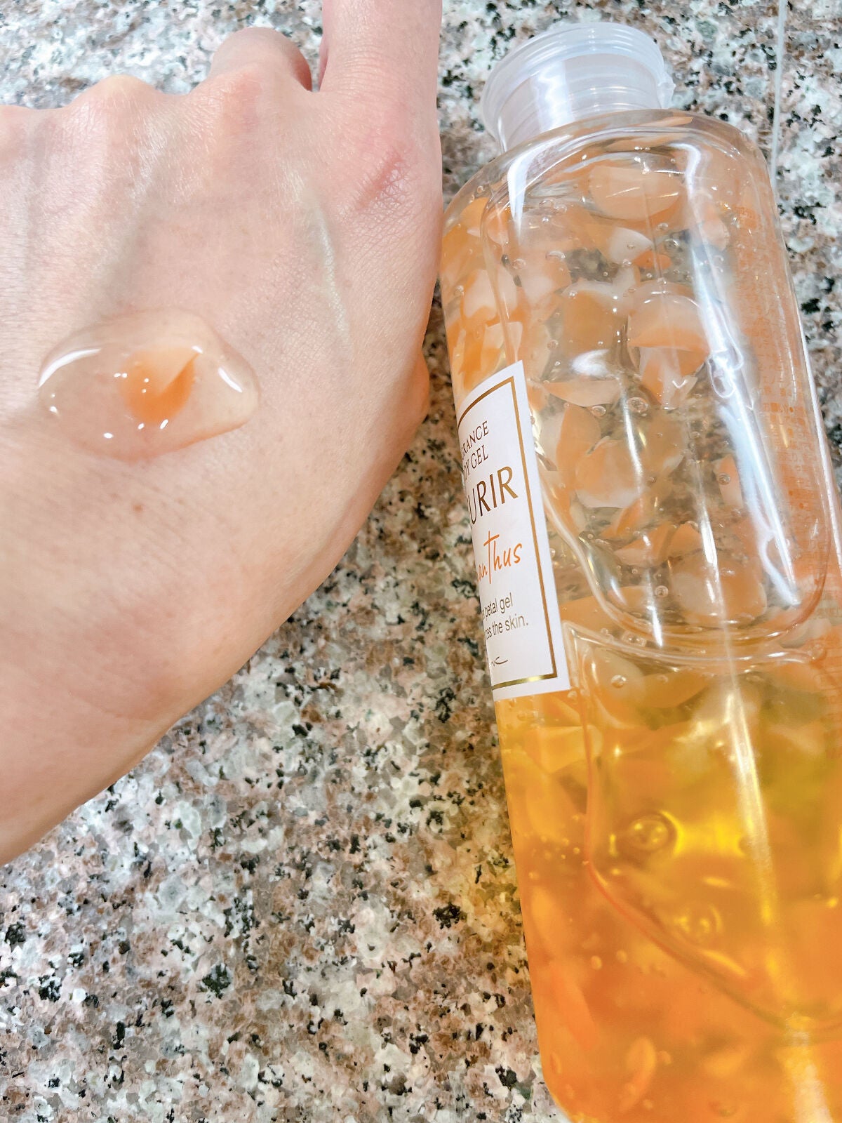 もなか♡投稿ある方フォロバ on LIPS 「フルリールボディジェル・ハンドクリームオスマンサス。.。:+*..」(3枚目)