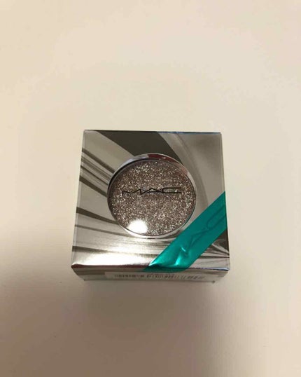 エクストラ ディメンション アイシャドウ/M・A・C/単色アイシャドウを使ったクチコミ(2枚目)