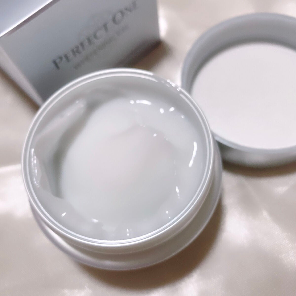 パーフェクトワン 薬用ホワイトニングジェル/パーフェクトワン/オールインワン化粧品を使ったクチコミ(3枚目)