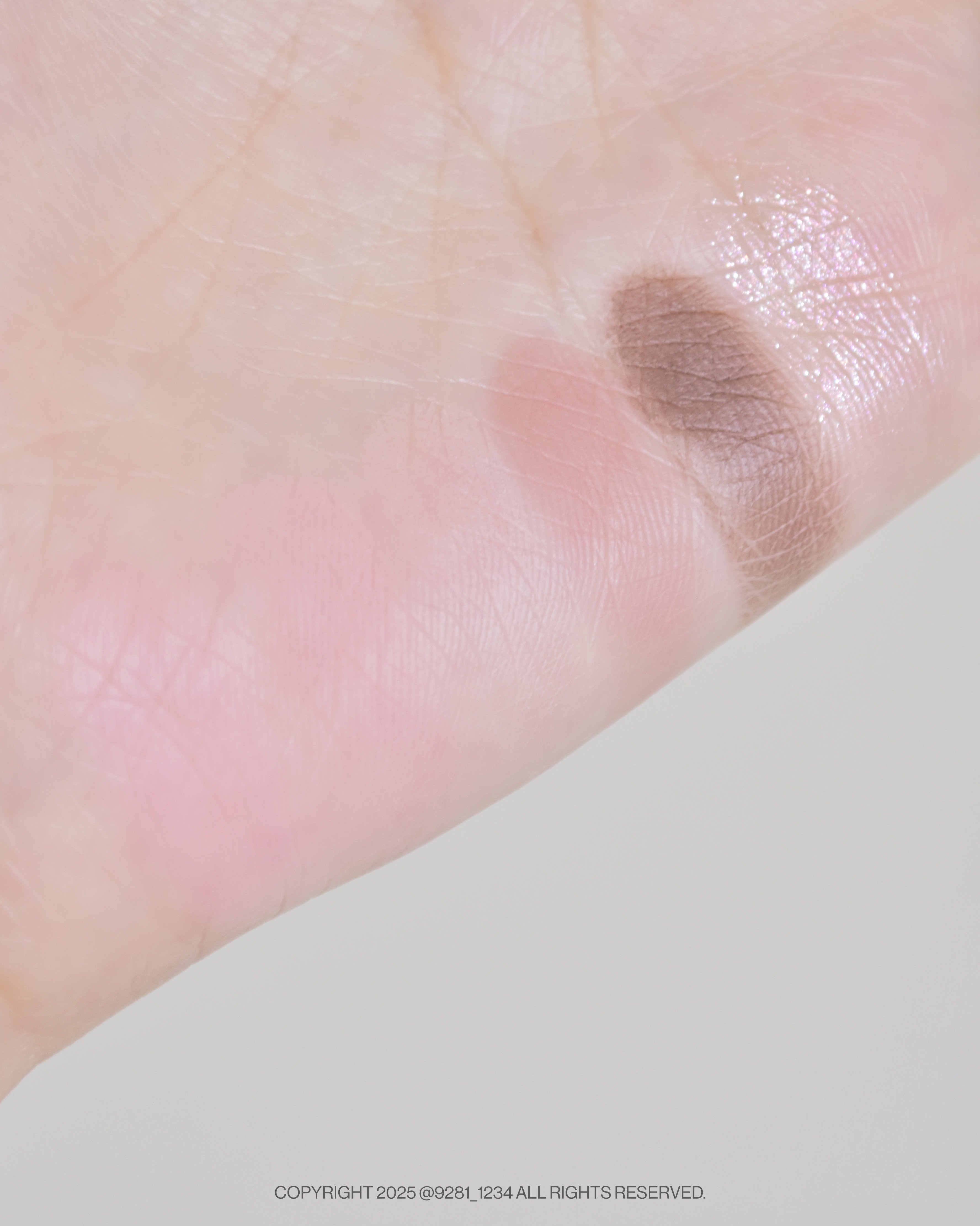 プレイ マルチアイズ/ETUDE/アイシャドウパレットを使ったクチコミ（3枚目）