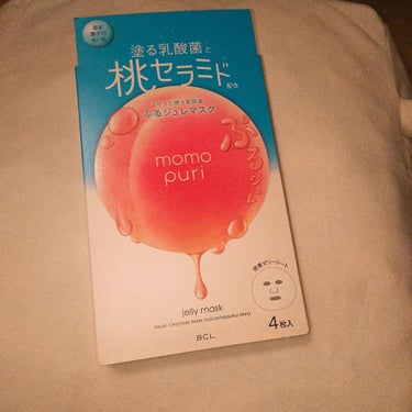 元々気になっていた、ももぷりのマスクです！
PLAZAで早く発売してました😄
一枚使った感想は、めっちゃイイ！
ベタつかないけど潤って、ぷりっとします💕
めっちゃ保湿という感じではないけど、
私はそのく