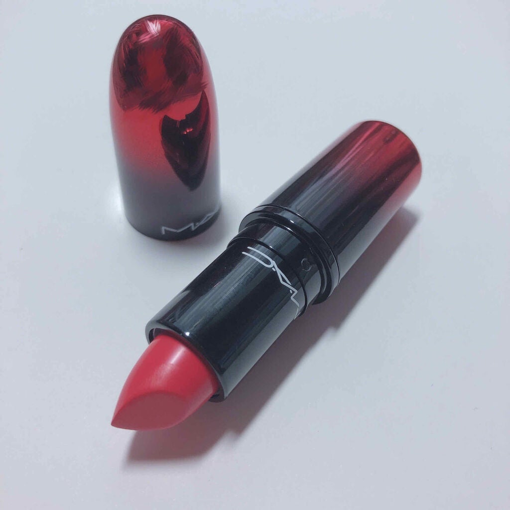 ラブ ミー リップスティック /M・A・C/口紅を使ったクチコミ(2枚目)