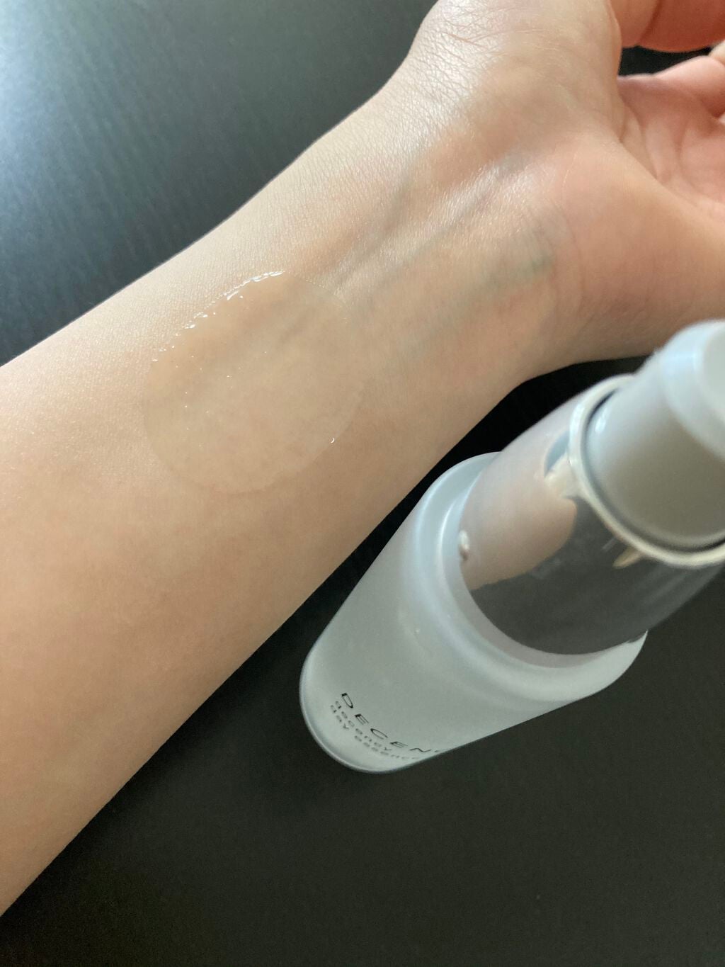 ディセンシー デイエッセンス/DECENCIA/美容液を使ったクチコミ(2枚目)