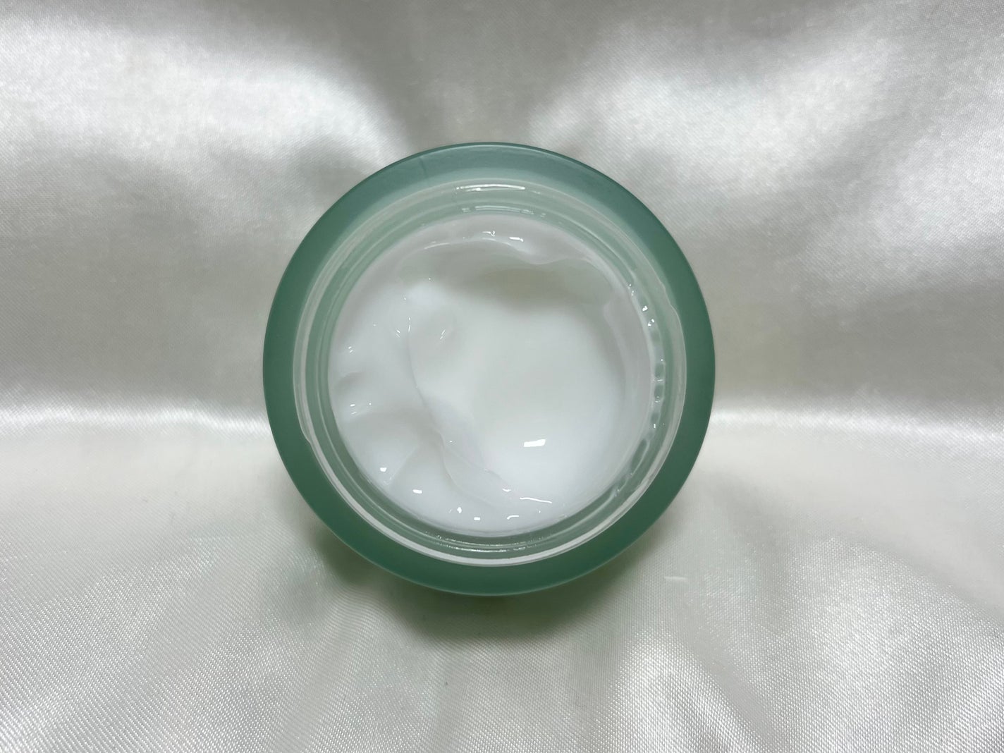 ピュアアルテミシア カーミングウォータークリーム/HANYUL(ハンユル)/フェイスクリームを使ったクチコミ(2枚目)