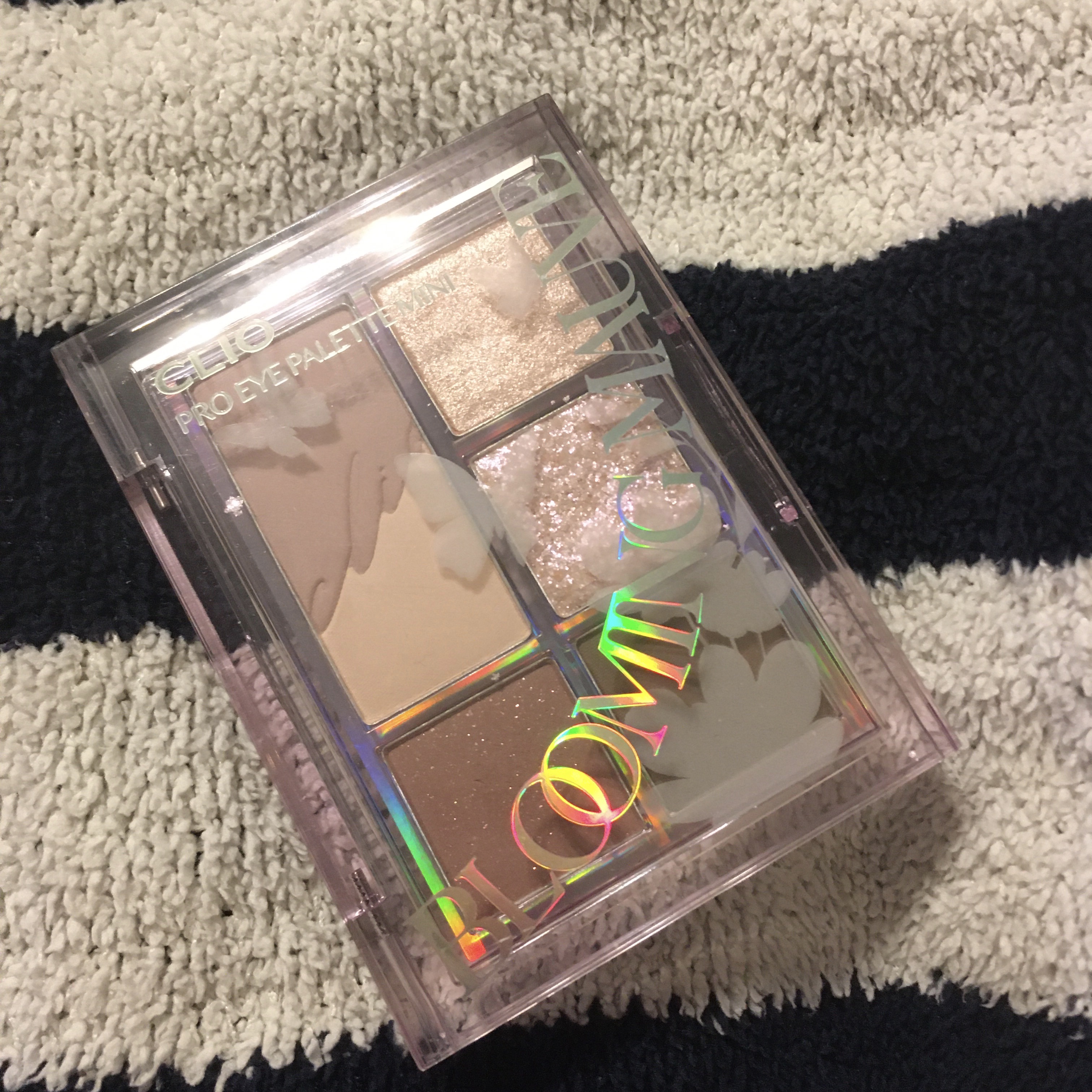 プロ アイパレット ミニ/CLIO/アイシャドウパレットを使ったクチコミ（1枚目）
