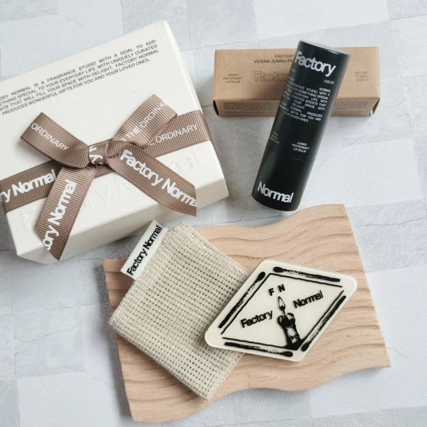 Vegan Jumbo Peppermint Lip Balm/Factory Normal/リップバームを使ったクチコミ(7枚目)