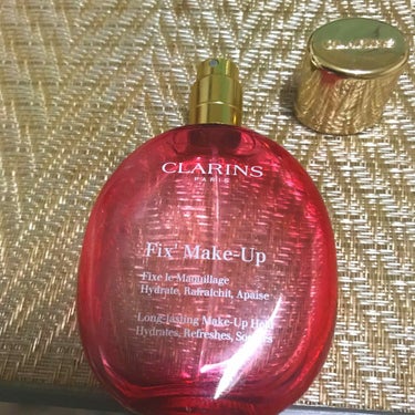 フィックス メイクアップ/CLARINS/ミスト状化粧水を使ったクチコミ（1枚目）