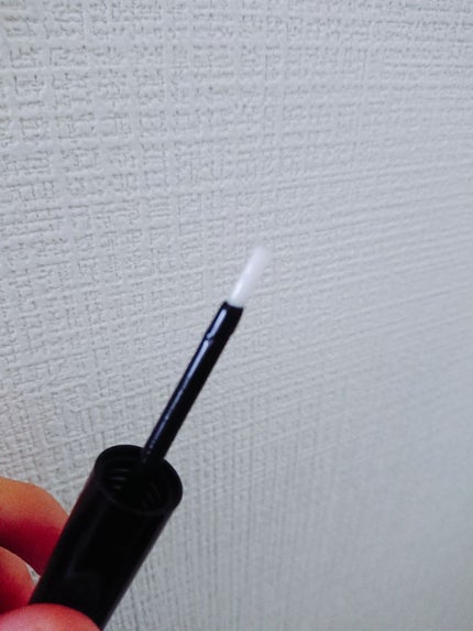 DAISO カンコレアイブロウコートのクチコミ「アイブロウコートですが、アイラインの
上から重ねてみても落ちにくくなったので
めっちゃ優秀です.....」(2枚目)