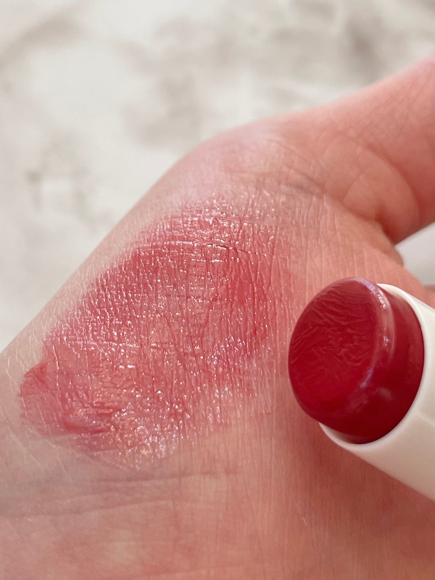 バイオームバリアメルティングモイスチャーリップバーム/UIQ/リップバームを使ったクチコミ(3枚目)