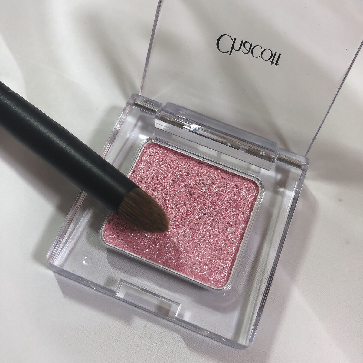 マルチカラーバリエーション スパークル SP02/チャコット・コスメティクス/単色アイシャドウを使ったクチコミ（3枚目）