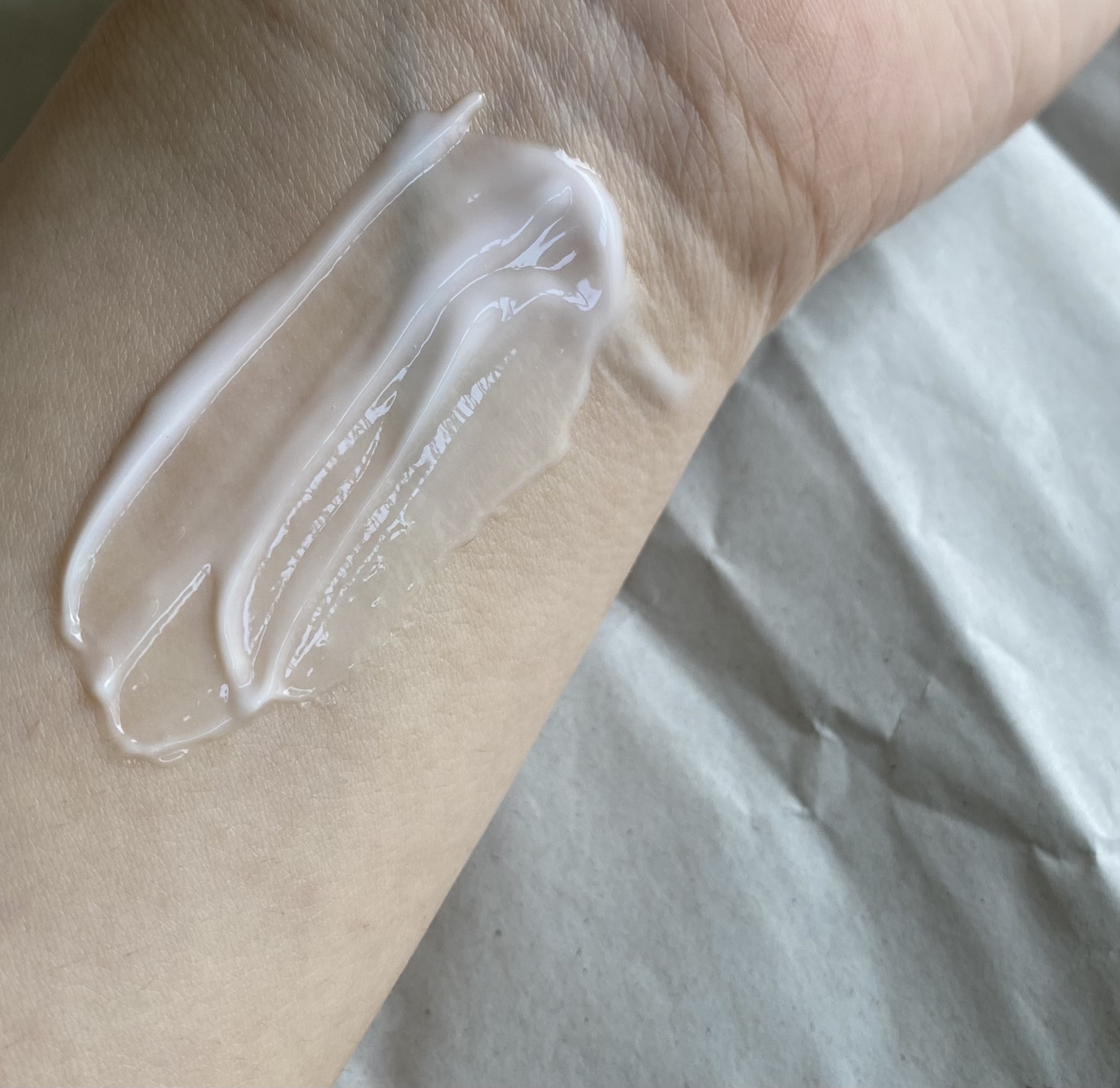 LPT Keratin パフュームヘアエッセンス Blooming Rose/Daleaf/ヘアミルクを使ったクチコミ（3枚目）