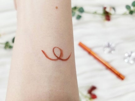 スキルレスライナー/LUMIURGLAS/リキッドアイライナーを使ったクチコミ(2枚目)