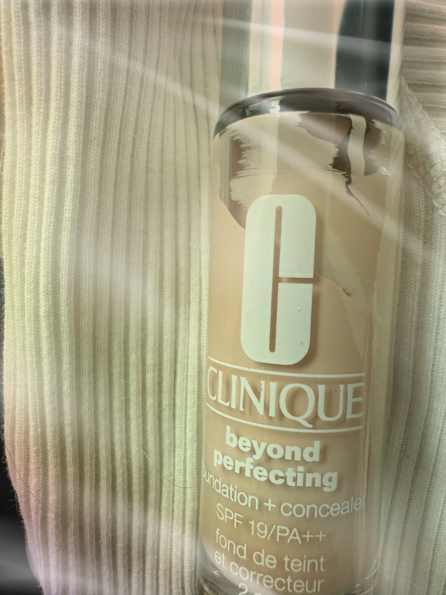 ビヨンド パーフェクティング ファンデーション 19/CLINIQUE/リキッドファンデーションを使ったクチコミ(1枚目)