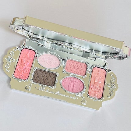 フラワーノーズスワンバレエシリーズ アイシャドウパレット/FlowerKnows/アイシャドウパレットを使ったクチコミ(2枚目)