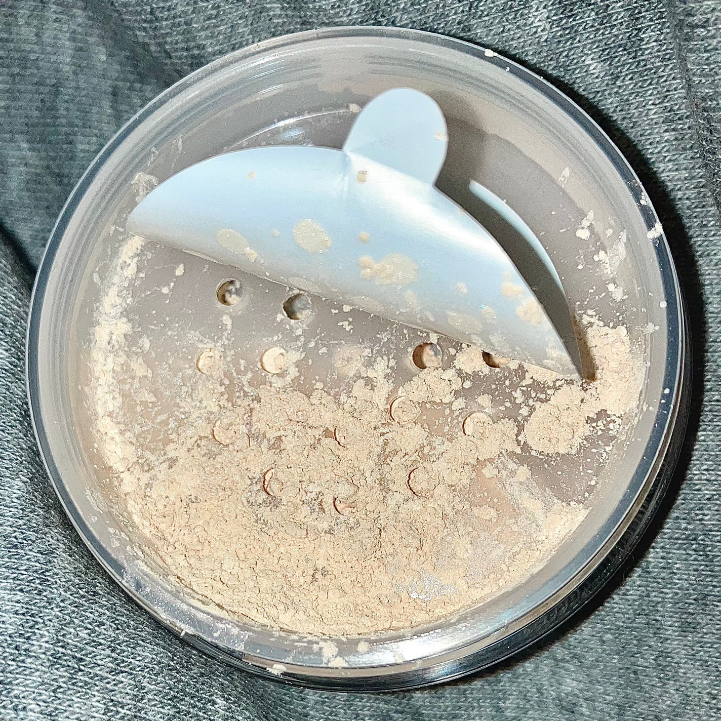 モイストラボ ルースパウダー/Moist Labo/ルースパウダーを使ったクチコミ(3枚目)