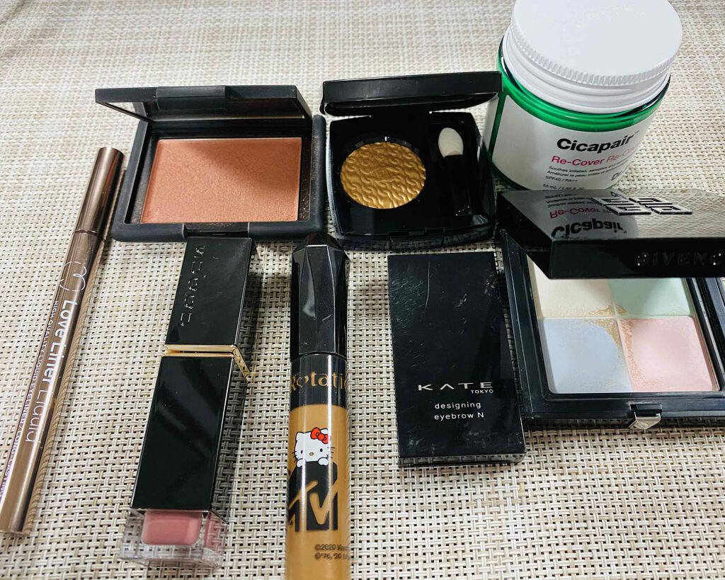 オンブル プルミエール プードゥル #925 オー アンティーク/CHANEL/単色アイシャドウを使ったクチコミ（1枚目）