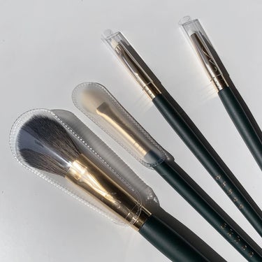 okhee Edge Eye Brush(NUN05)/SOOA DOR/メイクブラシを使ったクチコミ（3枚目）