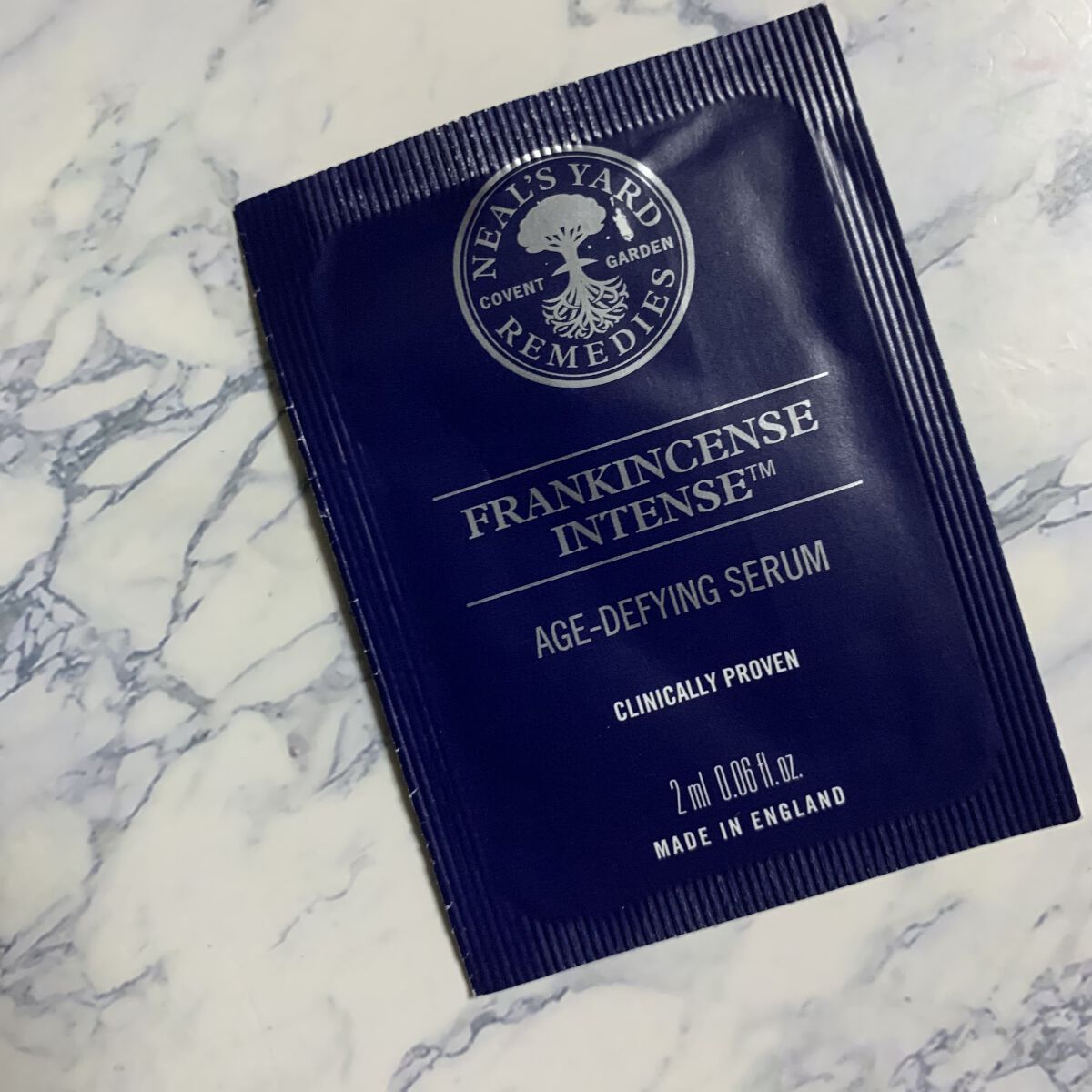フランキンセンス インテンス コンセントレイト/ニールズヤード レメディーズ/美容液を使ったクチコミ（1枚目）