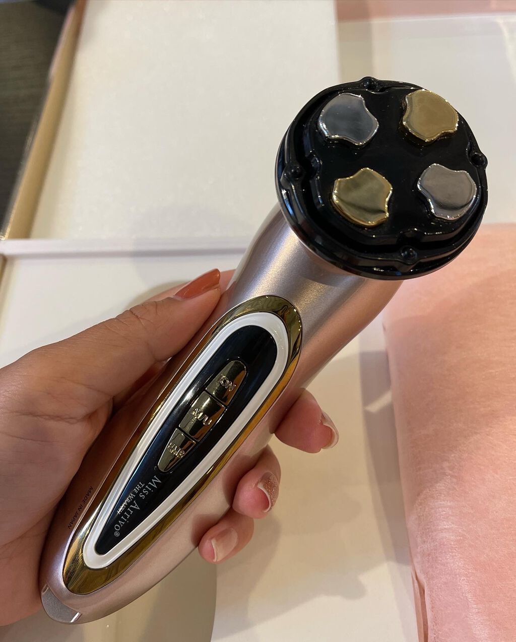 Miss Arrivo THE WRAITH/ARTISTIC&CO./美顔器・マッサージを使ったクチコミ(1枚目)