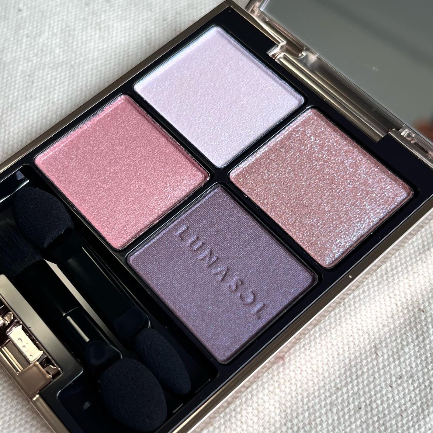 アイカラーレーション/LUNASOL/アイシャドウパレットを使ったクチコミ(4枚目)