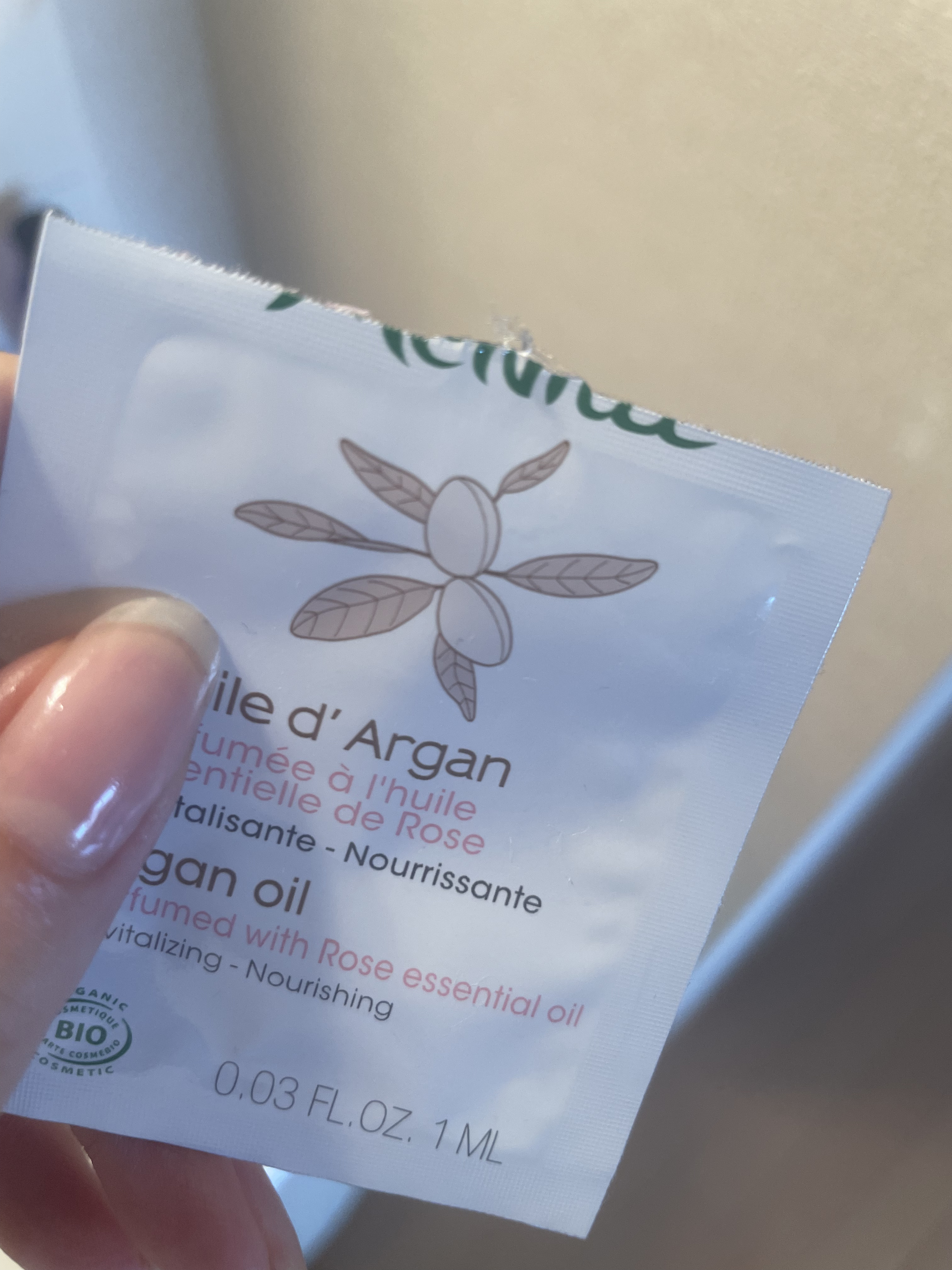 ビオオイル アルガンオイル/Melvita/フェイスオイルを使ったクチコミ（3枚目）