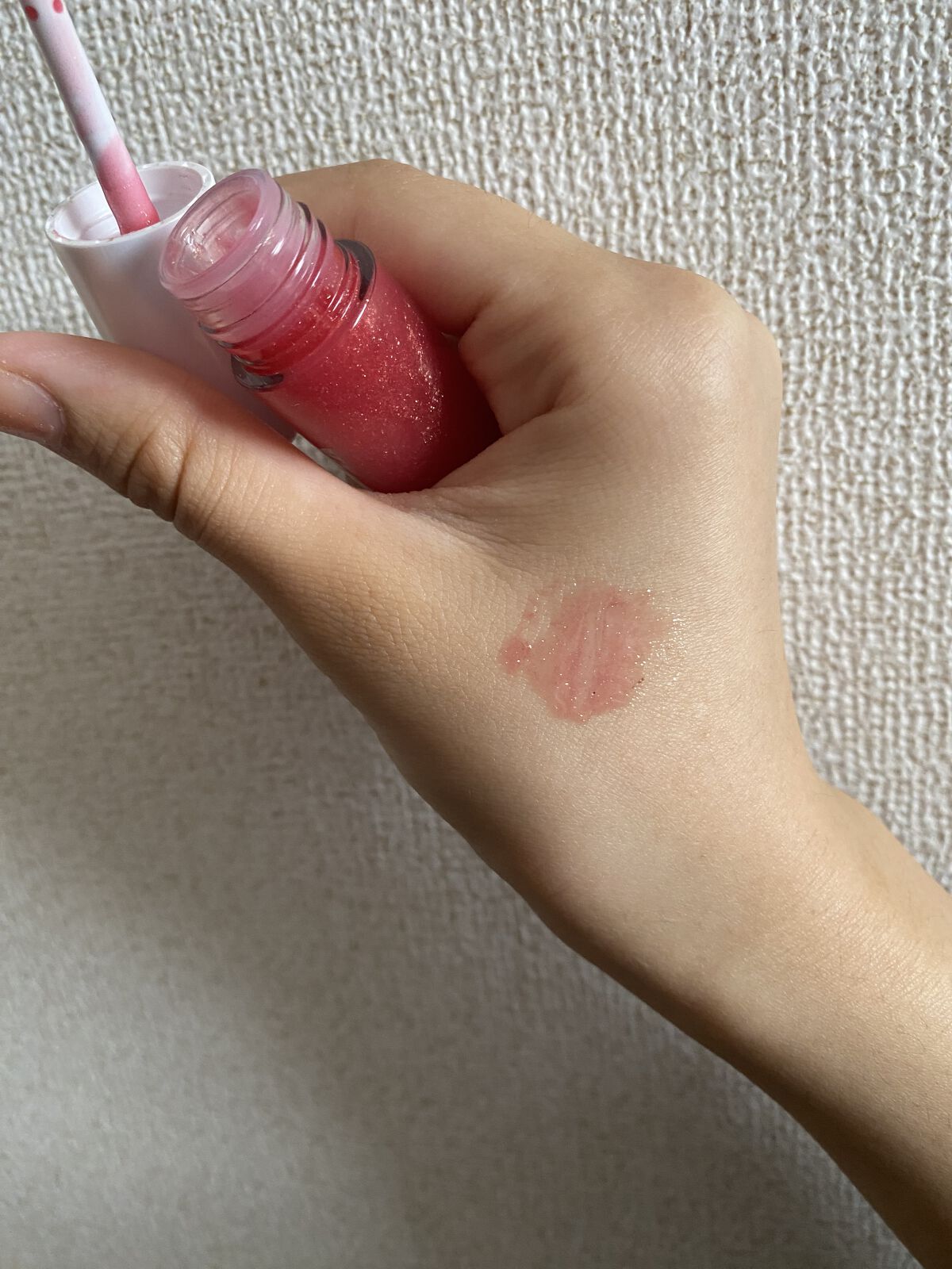 ミネラルカラーセラム 03 カメリアピンク/ONLY MINERALS/リップグロスを使ったクチコミ（3枚目）