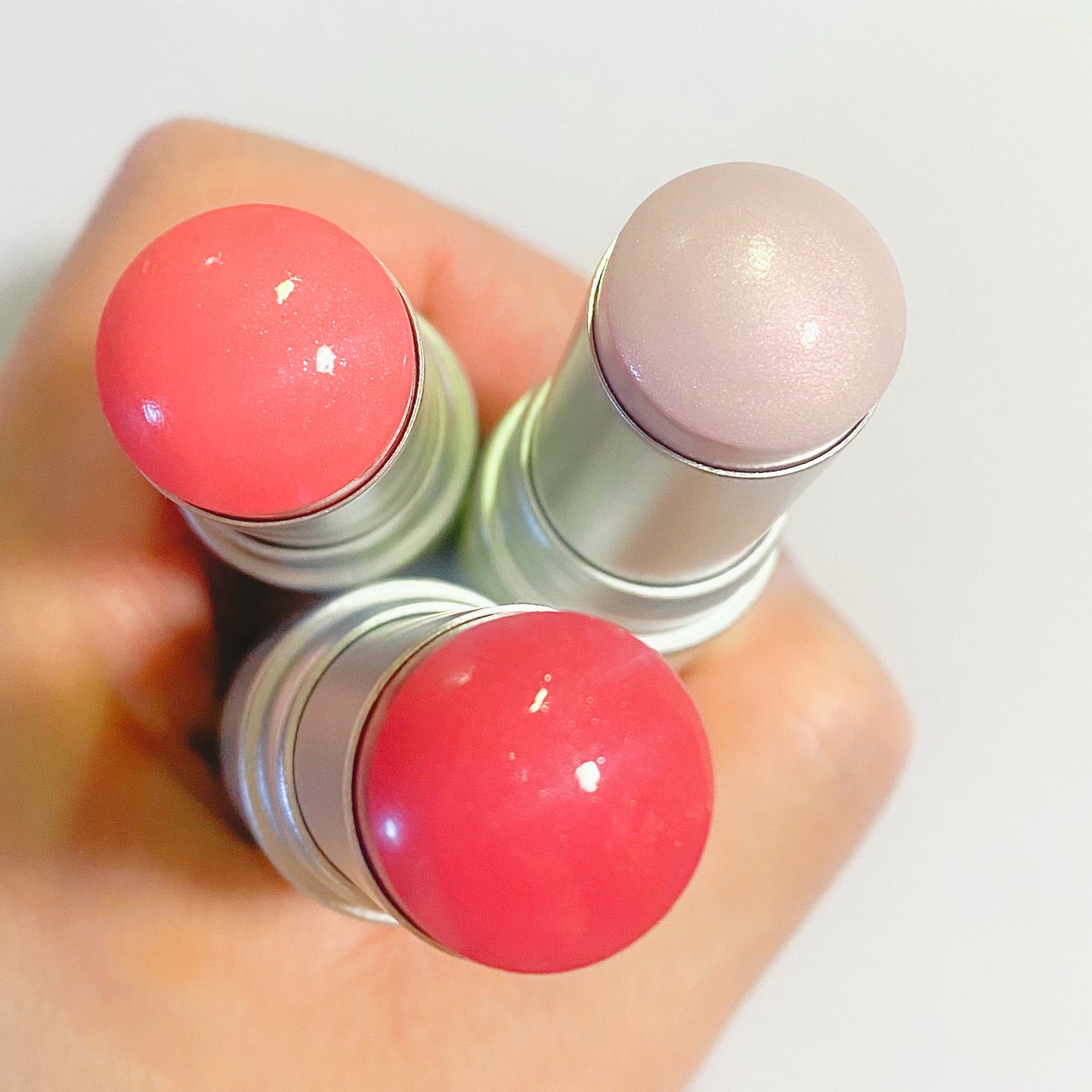 トゥルーディメンションラディアンスバーム/hince/スティックハイライトを使ったクチコミ(2枚目)