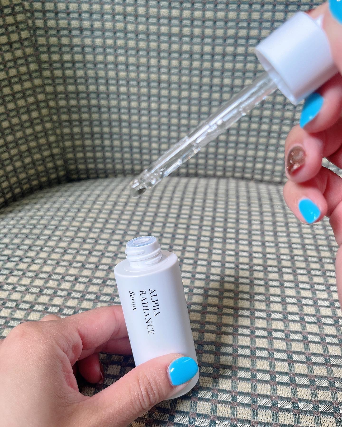 アルファラディアンスグローセラム/BANOBAGI/美容液を使ったクチコミ（2枚目）