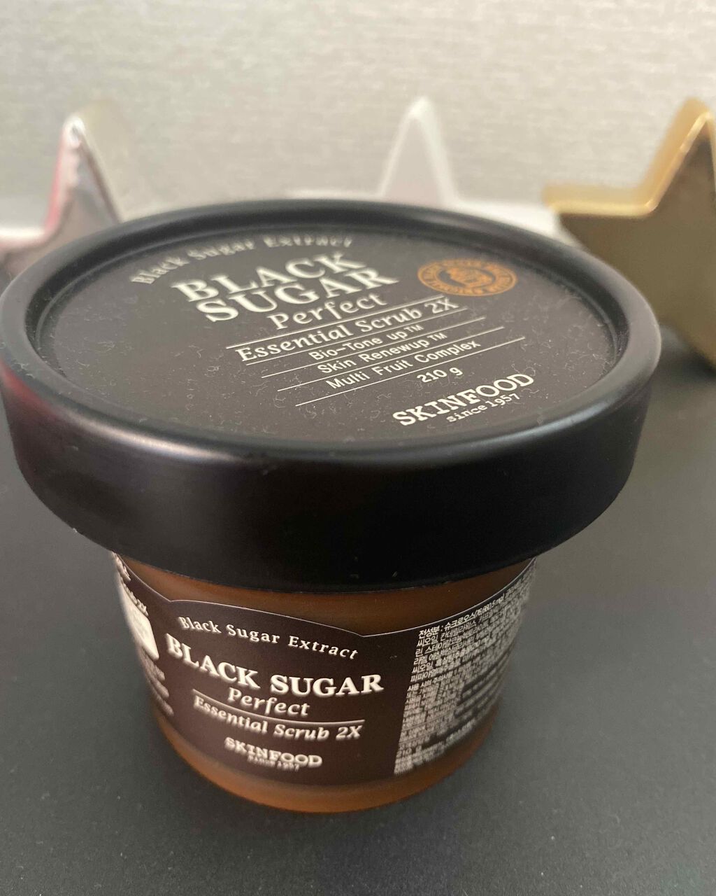 ブラックシュガー パーフェクト エッセンシャル スクラブ2X/SKINFOOD/洗い流すパック・マスクを使ったクチコミ(1枚目)