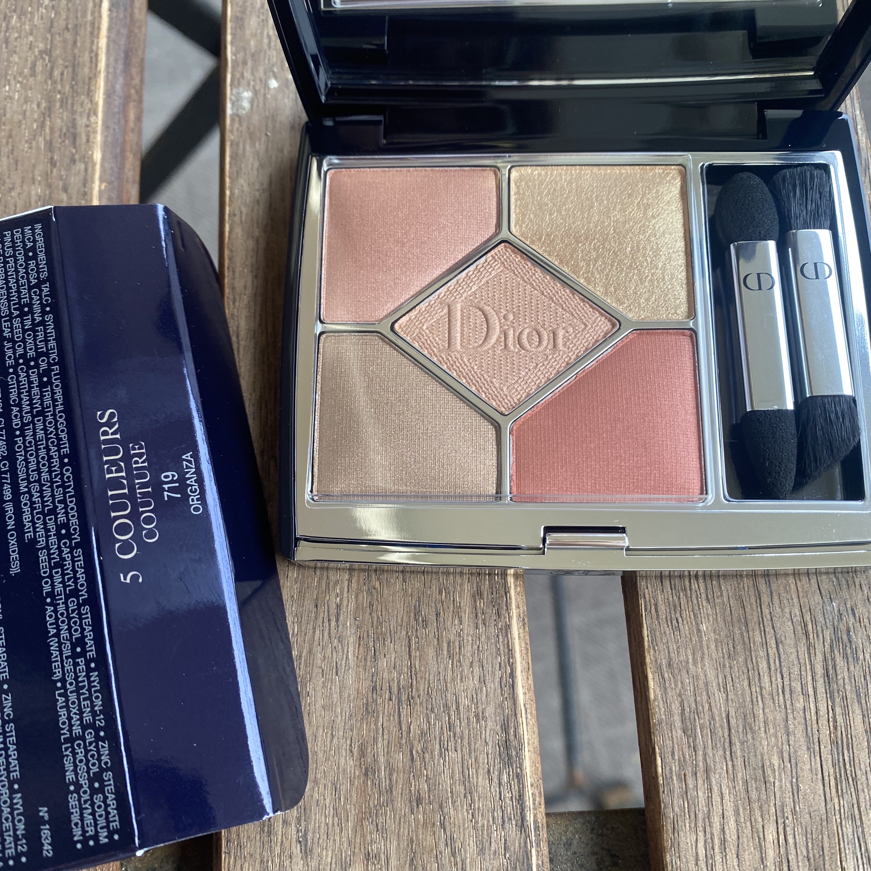 【旧】サンク クルール クチュール 719 オーガンザ/Dior/アイシャドウパレットを使ったクチコミ（1枚目）