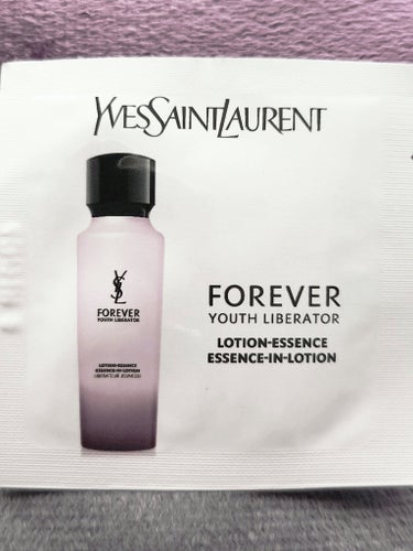 YVES SAINT LAURENT BEAUTE フォーエバー リブレイター エッセンス ローションのクチコミ「💜⋆͛ ＹＳＬ イヴ・サンローラン 💜⋆͛
YVES SAINT LAURENT BEAUTE.....」（2枚目）