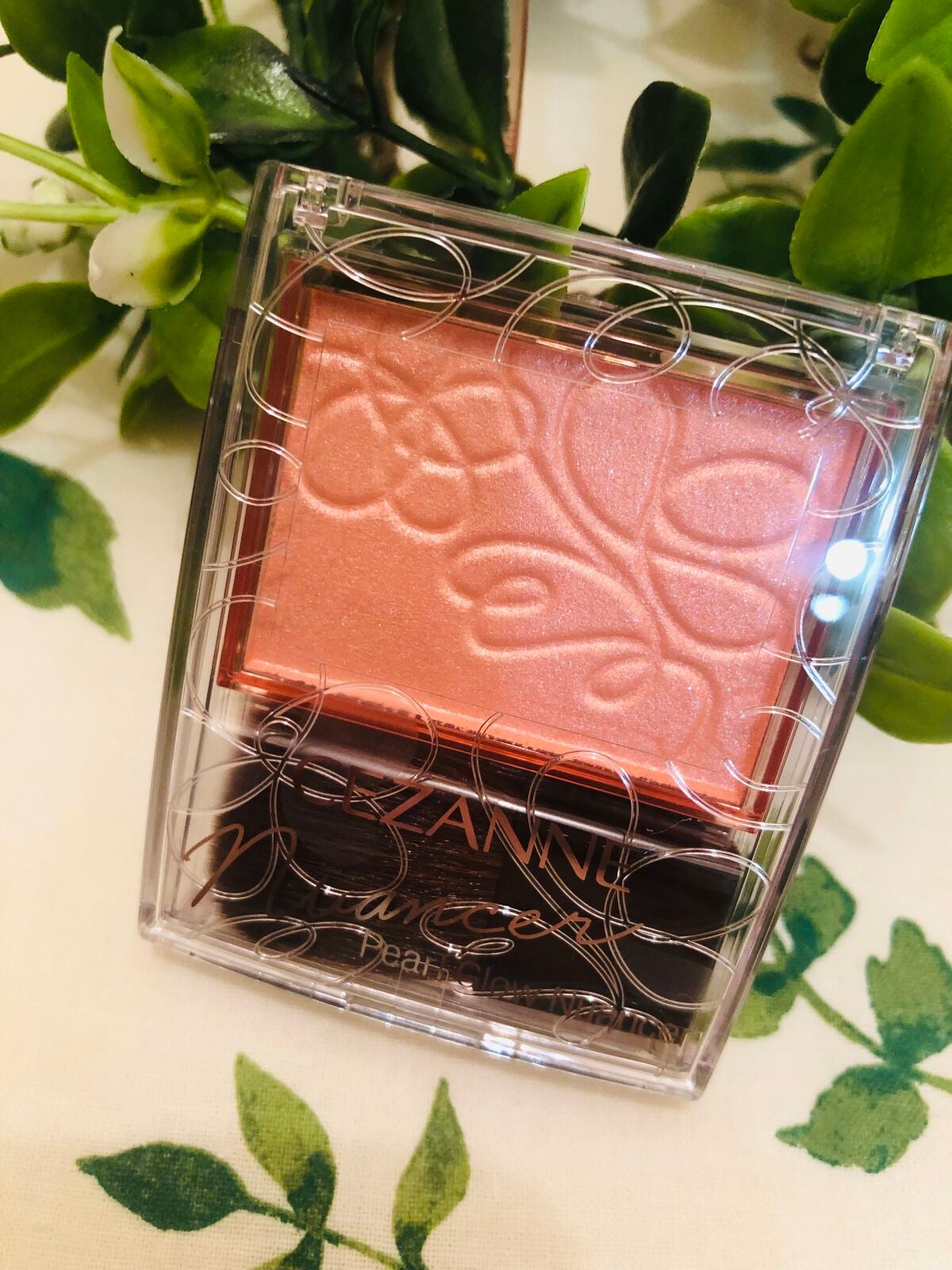 パールグロウニュアンサー/CEZANNE/パウダーハイライトを使ったクチコミ(1枚目)