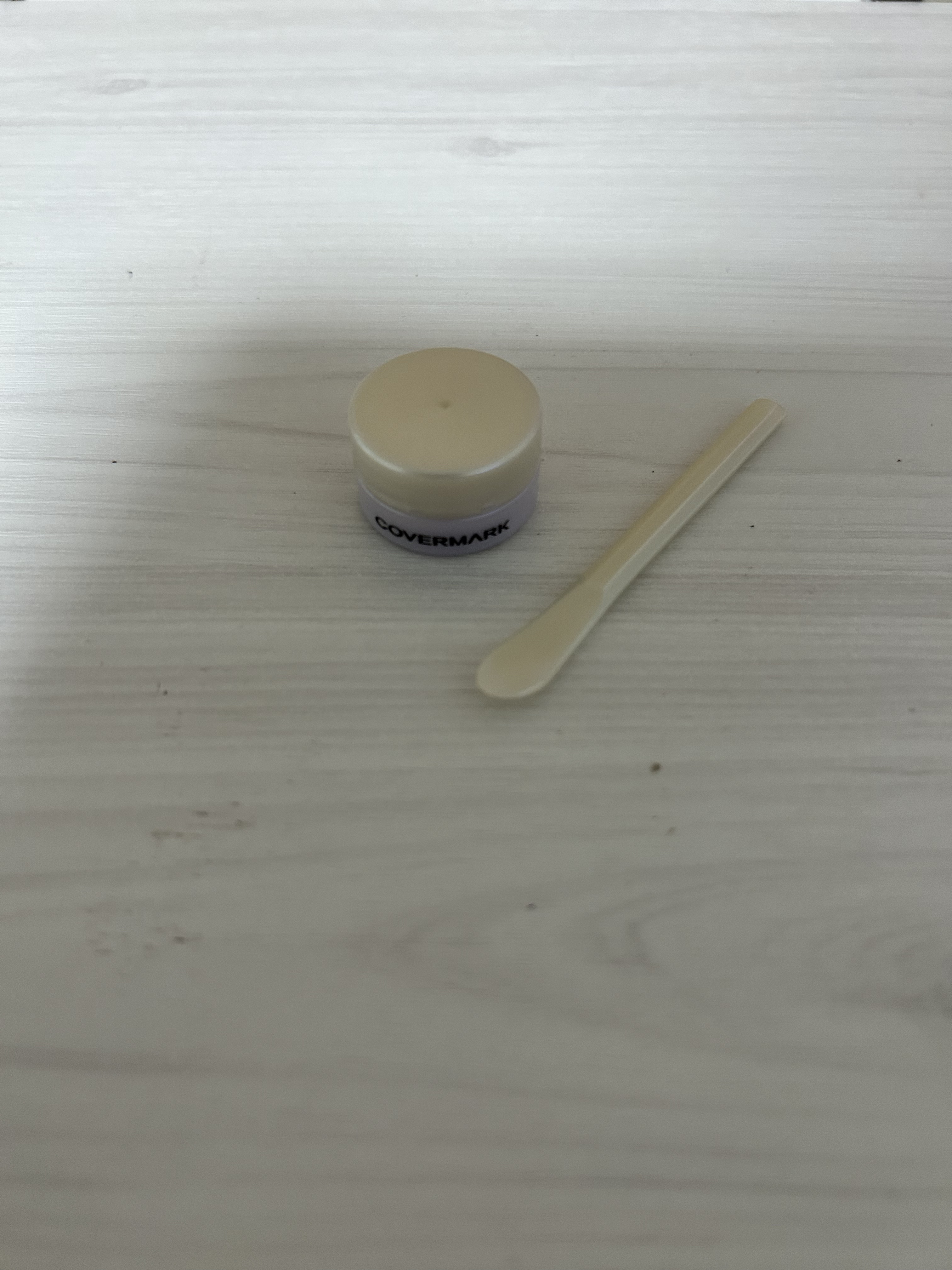 スキンケア ジェリーファンデーション 01/COVERMARK/その他ファンデーションを使ったクチコミ（1枚目）