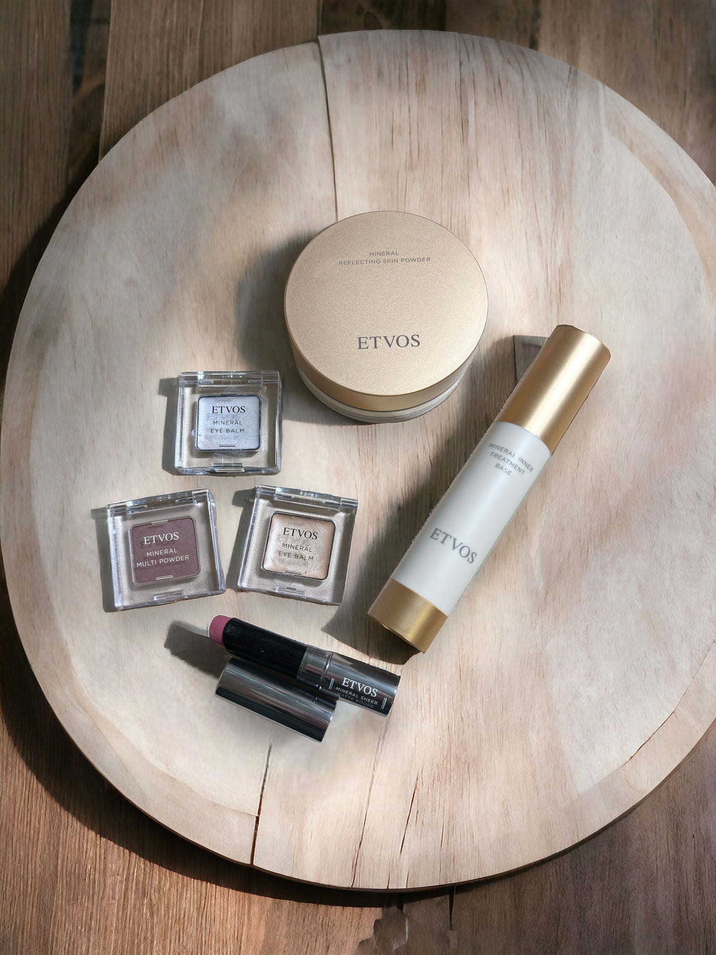 ミネラルアイバーム/エトヴォス/ジェル・クリームアイシャドウを使ったクチコミ(6枚目)