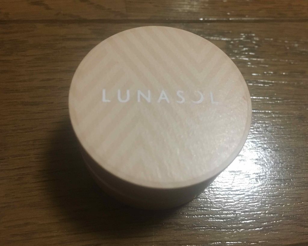 マカロンニュアンスアイズ/LUNASOL/単色アイシャドウを使ったクチコミ(1枚目)