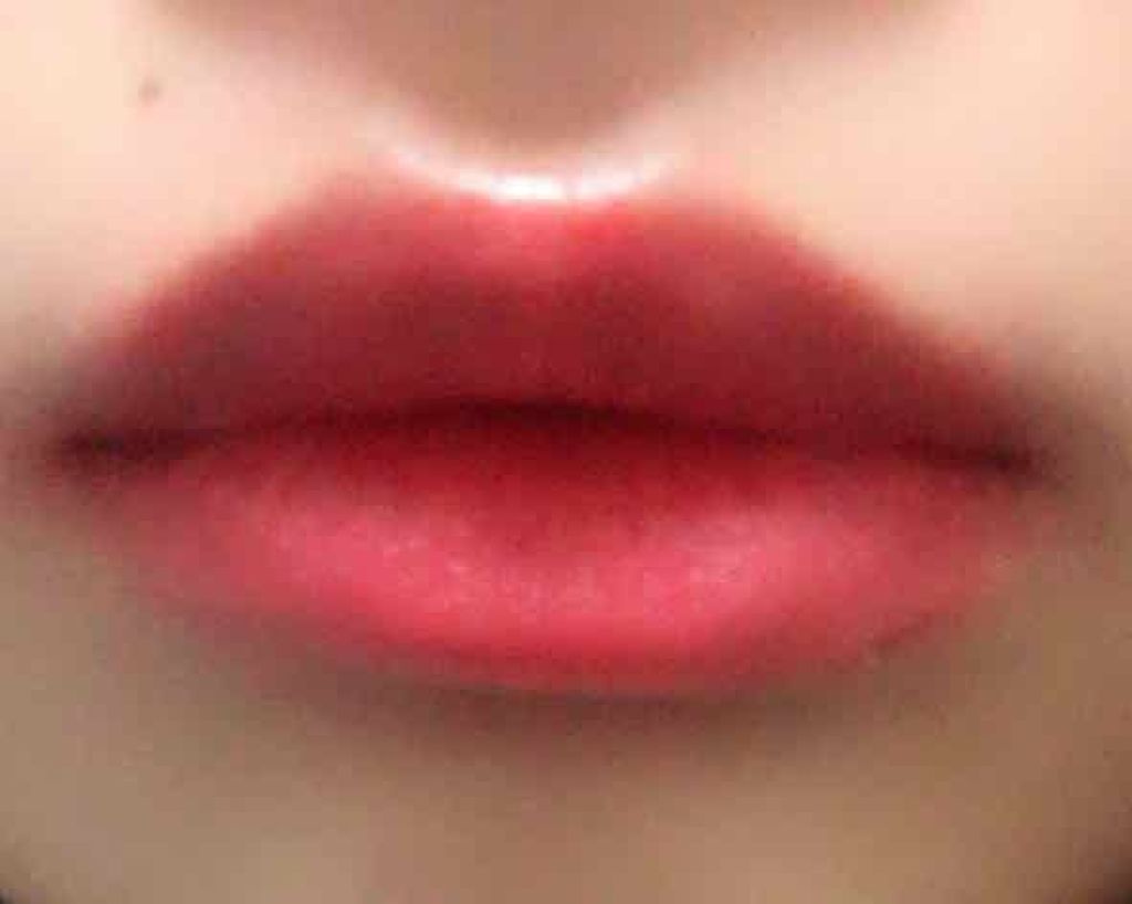 ルージュ アリュール リクィッド パウダー/CHANEL/口紅を使ったクチコミ（3枚目）