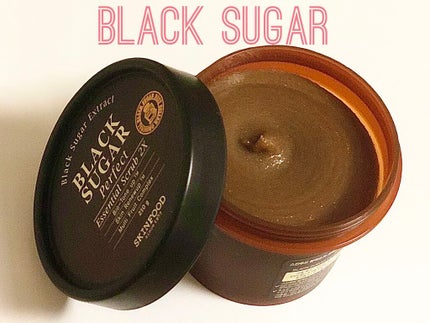 ブラックシュガー パーフェクト エッセンシャル スクラブ2X/SKINFOOD/洗い流すパック・マスクを使ったクチコミ(1枚目)
