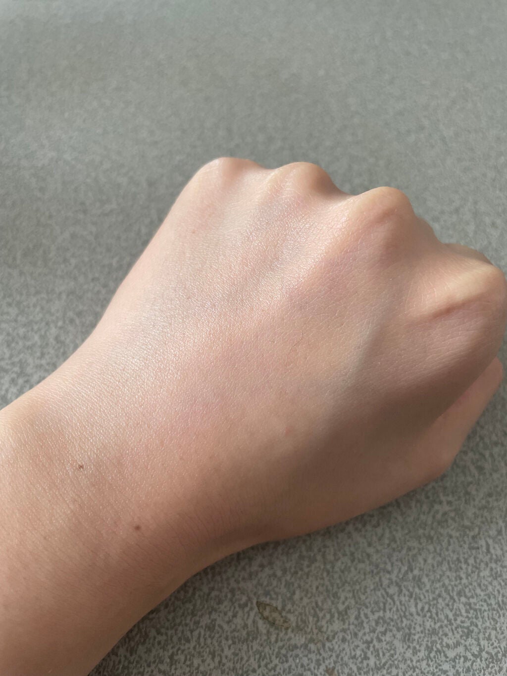 UVイデア XL プロテクショントーンアップ ローズ/ラ ロッシュ ポゼ/日焼け止めクリームを使ったクチコミ(3枚目)