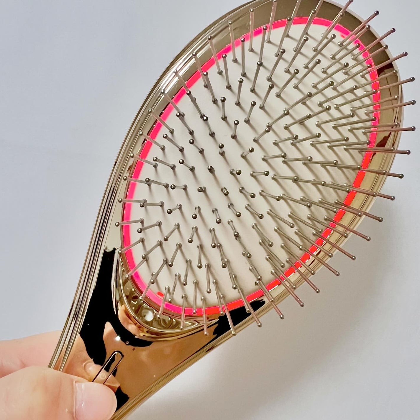 EMS Brush Air/WAVEWAVE/頭皮ケアを使ったクチコミ(2枚目)