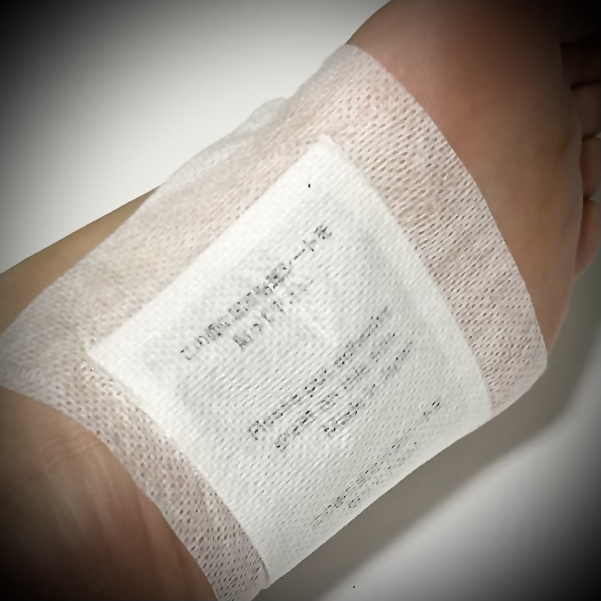 あしやすめ 足裏樹液シート/鎌倉ライフ/レッグ・フットケアを使ったクチコミ（3枚目）