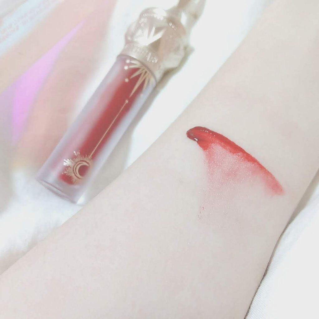 ユニコーンシリーズ マジックワンドルージュ/FlowerKnows/口紅を使ったクチコミ（2枚目）