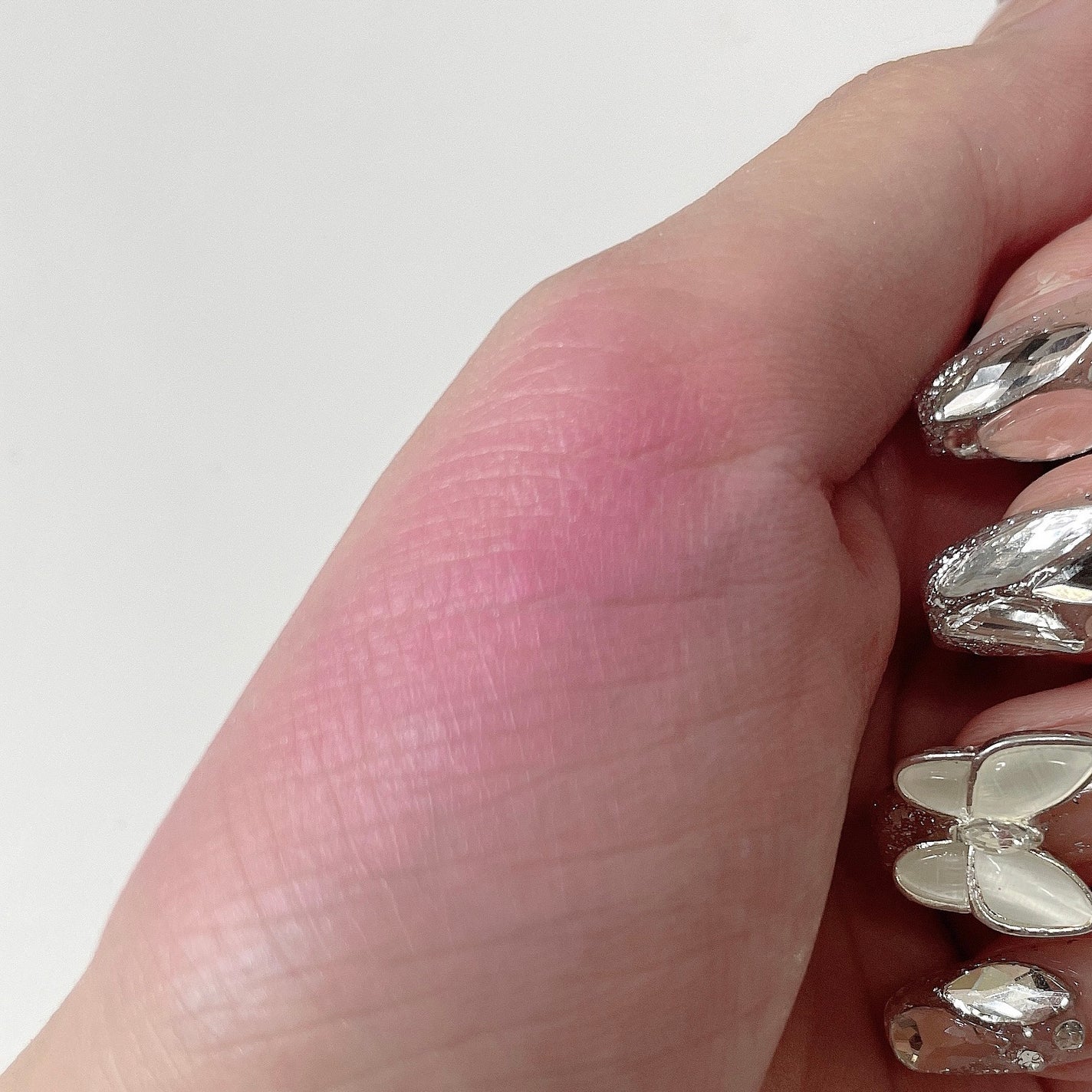 グロウフルールチークス/キャンメイク/パウダーチークを使ったクチコミ(2枚目)